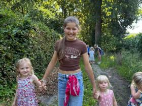 073f5102-1e7a-4a4c-b326-9fa7b7072438