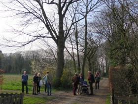 20190406Bloemen zaaienvoorpieter in hetnetepaleis HilFr (58)