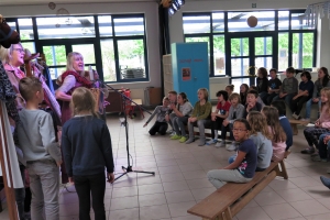 20190509-De-Toverfluit-Hasselt-Hilde-Frateur-zingen-met-Bruegel-30