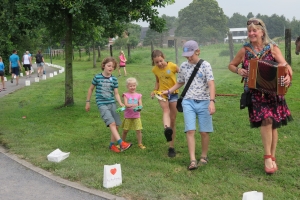 20190630-Levensloop-Heet-op-de-Planeet-HF-foto-papa-van-linne-met-storm-en-co-9