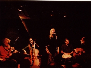 1_0002-2000Nederland-met-Amazone-1-bij-Lijnse-1