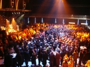 66_HALLEN_VOL_PUBLIEK___POD